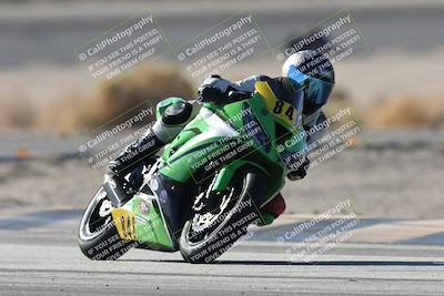 media/Dec-05-2025-CVMA Friday Practice (Fri) [[303bad9a84]]/4-Racer 4-Trackday 1/Session 2 (Turn 14)/